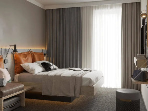 Отель Moxy Kaunas