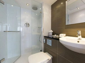 Thistle Trafalgar Square Hotel