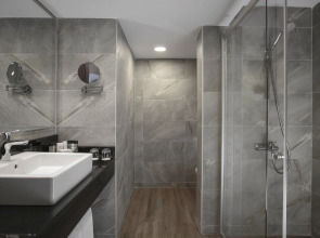 Kimeros Park Holiday Village