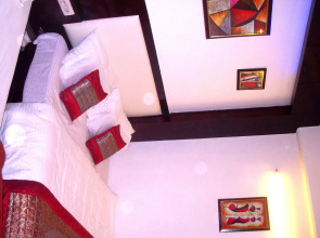 Hotel Tashkent Palace