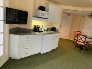 Lago Mar Beach Resort & Club