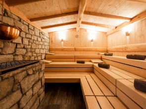 Adams Beach Hotel & Spa