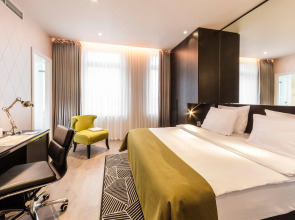 Holiday Inn Dresden - Am Zwinger by IHG