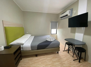 DG Budget Hotel Salem