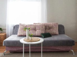 Две Подушки на улице Маяковского