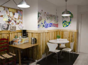 Хостел Rocket Gracia