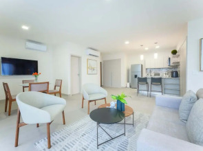 Arcadia Condo Suites