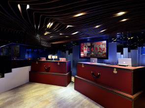 Отель Kew Green Wanchai HK