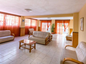 Seguro De Sol Studios