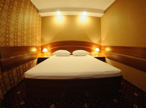 Гостиница «Мир» в Ровно