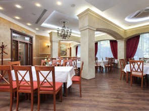 Отель «Александровский»