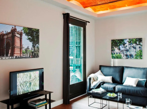 AinB Eixample-Miro Apartments