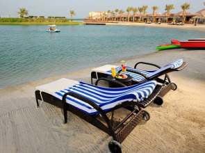 Al Bander Hotel & Resort