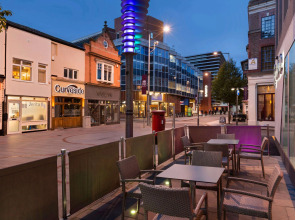 Ramada Encore by Wyndham Leicester City Centre