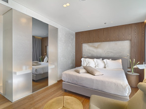 Maritim Hotel Plaza Tirana