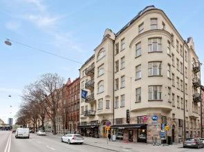 Best Western Hotel at 108