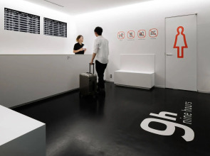 9h nine hours Narita Airport