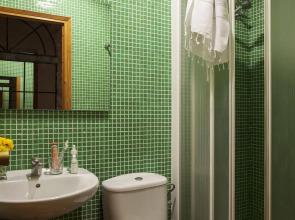 AinB Las Ramblas-Guardia Apartments