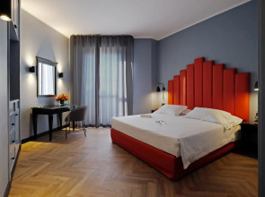 Panoramic Hotel Plaza