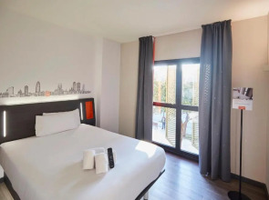easyHotel Barcelona Fira