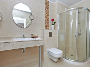 White Rock Castle Suite Hotel & SPA