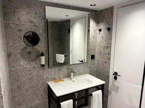 Отель Kapetanios Odysseia