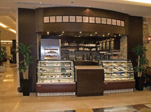 Dar Al Eiman Royal Hotel