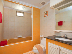 Argyle Apartments Pattaya