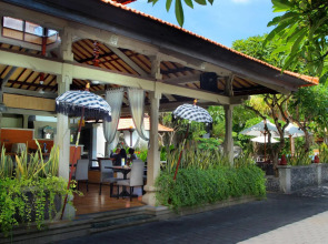Adi Dharma Hotel Legian
