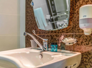 Kipriotis Hippocrates & Maris Suites