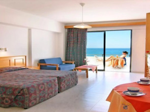Corallia Beach Hotel Apartments