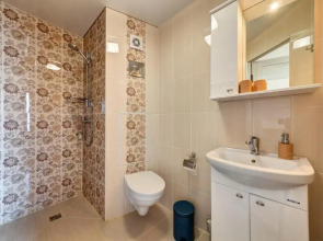 Guest House Goldfish