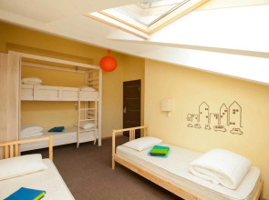 Central Street Hostel 