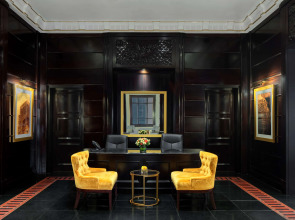 Radisson Blu Hotel, Dubai Deira Creek