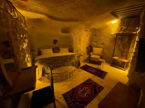 Lubberona Cave Cappadocia