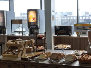 Отель Lodge In Paris 13 