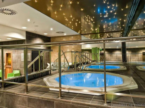 Adina Apartment Hotel Berlin Hackescher Markt