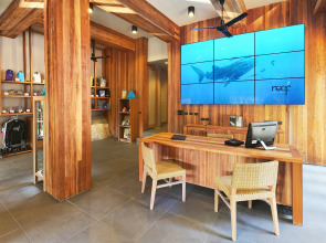 Haadtien Beach Resort