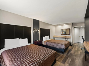 Rodeway Inn and Suites Austin
