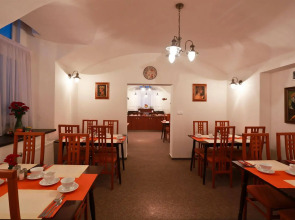 Hotel U Svatého Jana