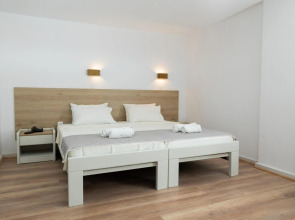 Santa Marina Unique Hotel