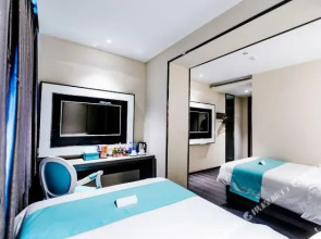 Xana Lite Heihe Russian Commodity Street Central Pedestrian Street