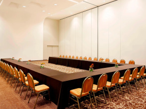 Sheraton Milan Malpensa Airport Hotel & Conference Center