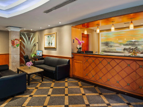 Best Western Queens Court Hotel