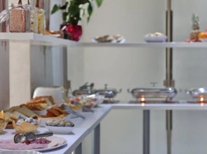 Side One Design Hotel