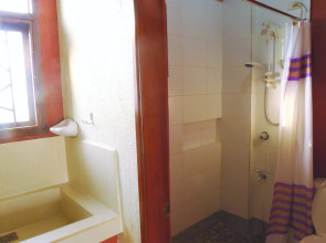 Agos Boracay Rooms + Beds