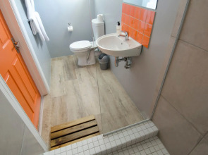 Never at Home Green Point - Hostel