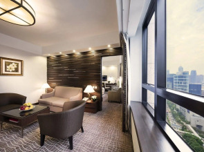 Gloucester Luk Kwok Hong Kong