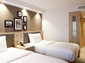 Hampton by Hilton Berlin City East Side Gallery