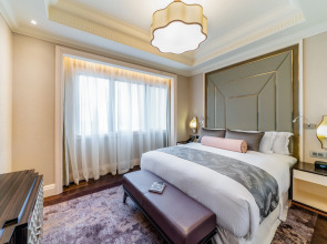 Отель Caravelle Saigon